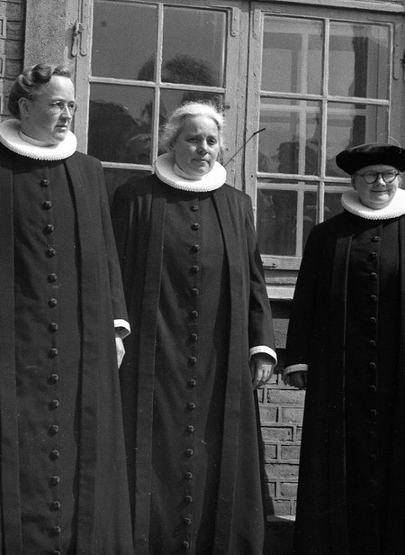 Billede af de første kvindelige præster i Ribe Stift